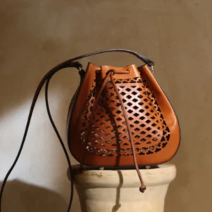 Bolso Tonneau avellana