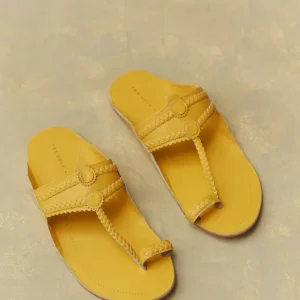 Sandalias Mostaza